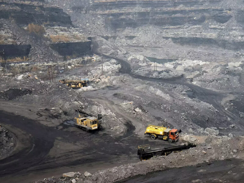 Indian Mining Industry Sets New Production Record in FY24